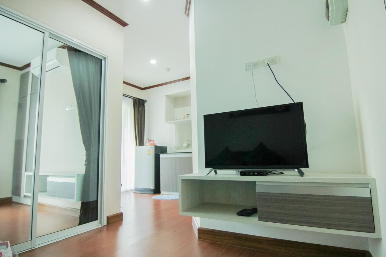 Tada Condotel Buriram Exterior foto